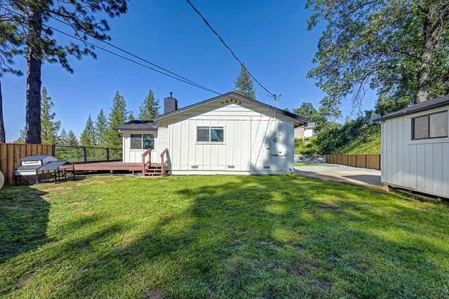 2440 Morrene Dr, Placerville, CA 95667