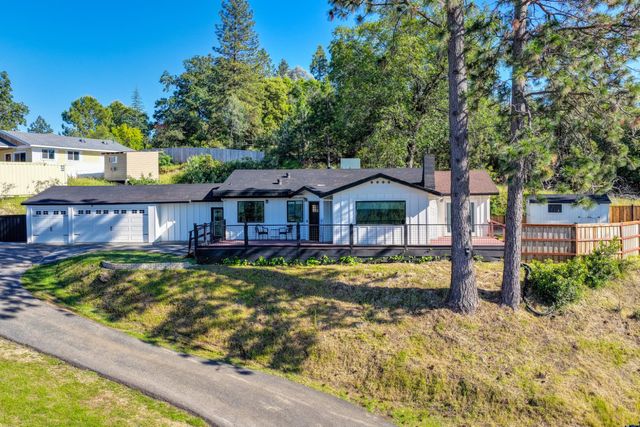 2440 Morrene Dr, Placerville, CA 95667