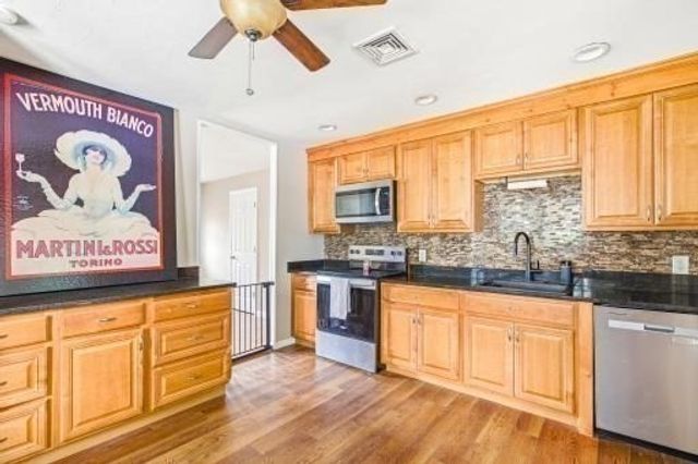 75 Linden St, Taunton, MA 02780
