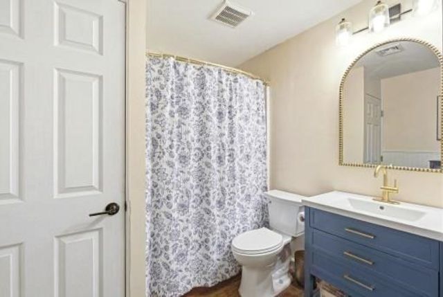 75 Linden St, Taunton, MA 02780