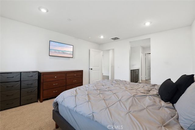 1262 Allegiance Avenue, Hemet, CA 92543