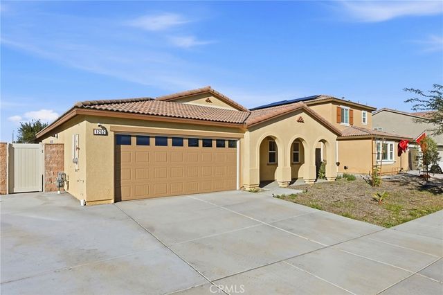 1262 Allegiance Avenue, Hemet, CA 92543