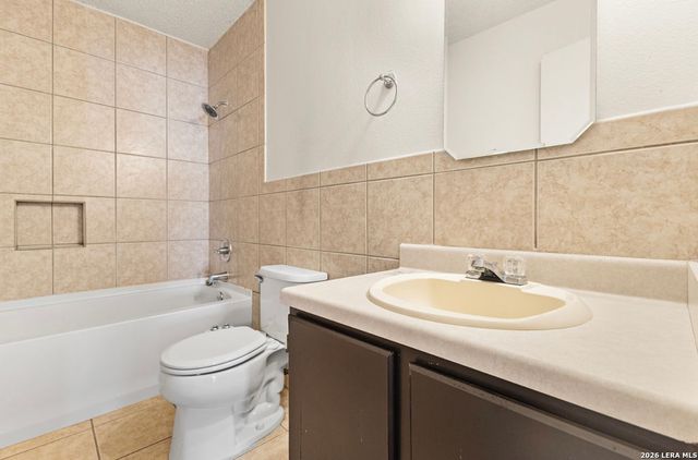 9806 Kelton, San Antonio, TX 78250