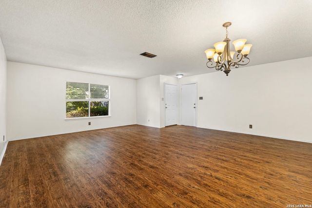 9806 Kelton, San Antonio, TX 78250