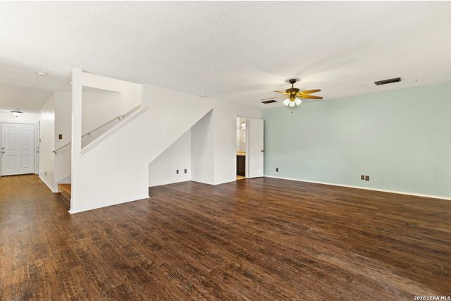 9806 Kelton, San Antonio, TX 78250