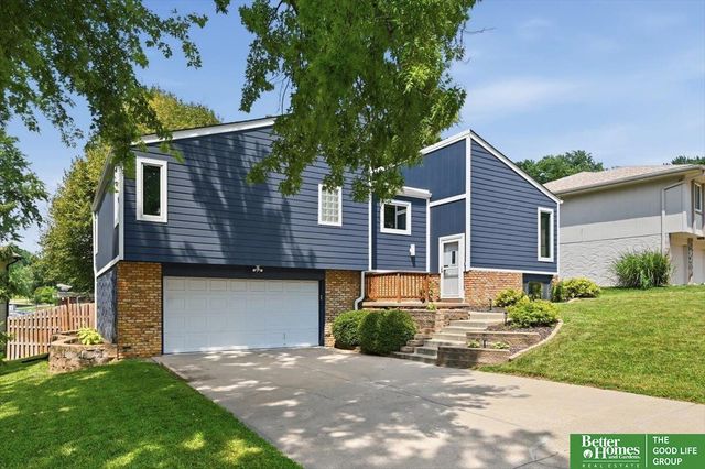 11248 Taylor Street, Omaha, NE 68164