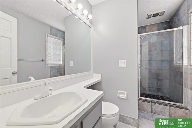 11248 Taylor Street, Omaha, NE 68164