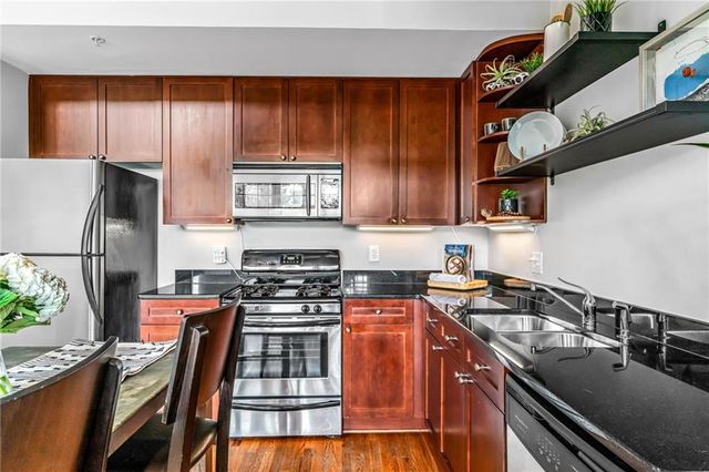 680 Greenwood Avenue NE 404, Atlanta, GA 30306