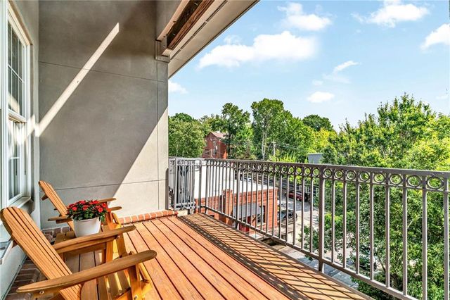 680 Greenwood Avenue NE 404, Atlanta, GA 30306