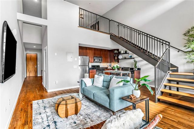 680 Greenwood Avenue NE 404, Atlanta, GA 30306