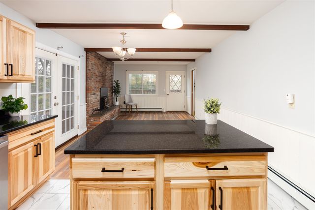 4 Skyline Drive, Essex, VT 05452