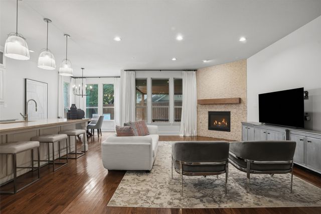 9424 Monteleon Court, Dallas, TX 75220
