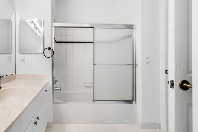 238 E Chrystie Circle, Delray Beach, FL 33484