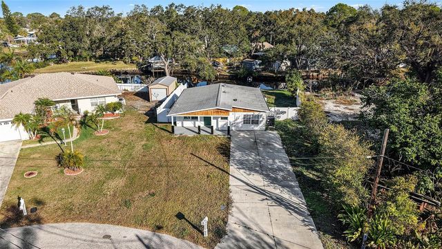 8817 AUDREY LANE, Tampa, FL 33615