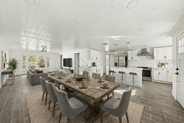 8817 AUDREY LANE, Tampa, FL 33615