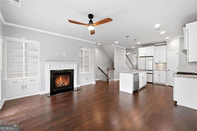 7375 Glisten Avenue, Atlanta, GA 30328