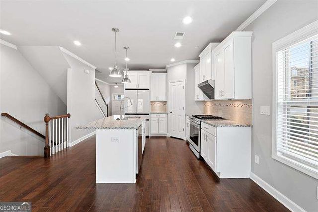 7375 Glisten Avenue, Atlanta, GA 30328