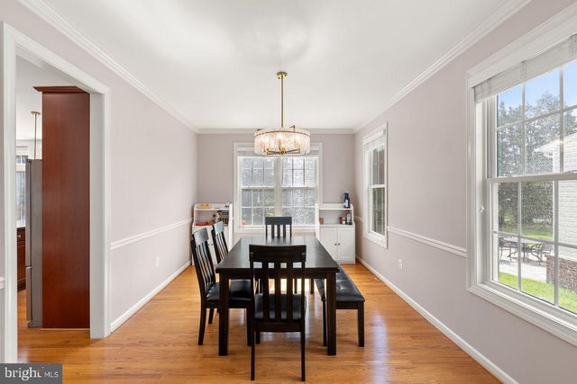 23276 FALLEN HILLS DR, Brambleton, VA 20148