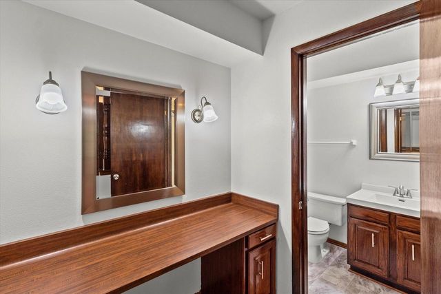 840 Tanglewood DRIVE, Brookfield, WI 53005