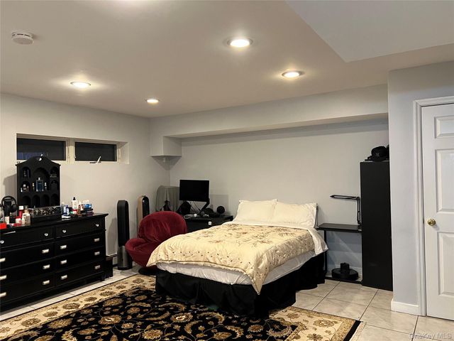 204 Outlook Avenue, Bronx, NY 10465