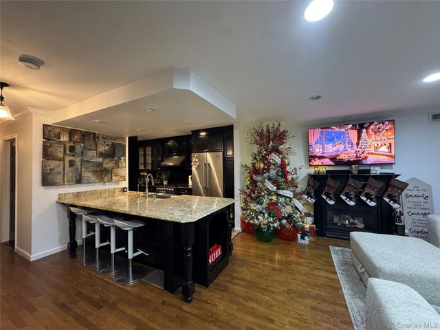 204 Outlook Avenue, Bronx, NY 10465