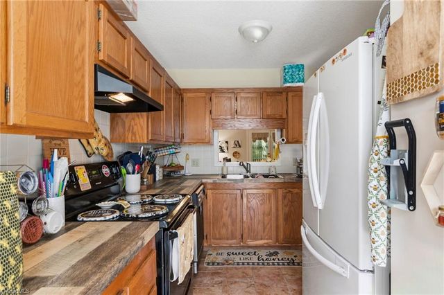 5918 King Charles Court, Clemmons, NC 27012