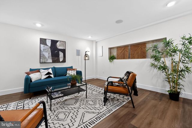 203 CHURCH STREET, Wayne, PA 19087