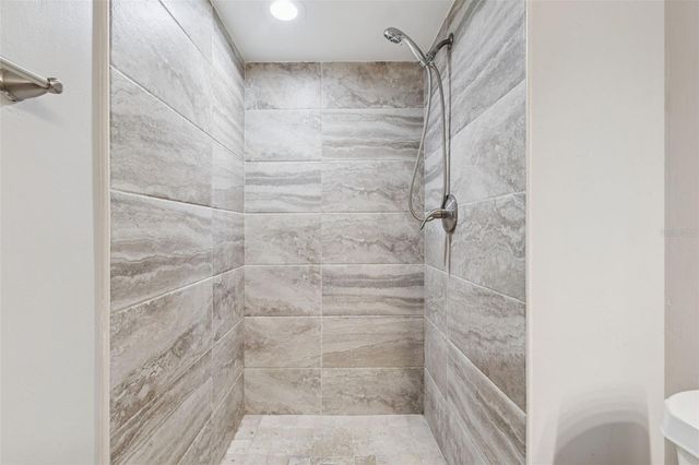 208 PALMETTO CT 208, Oldsmar, FL 34677