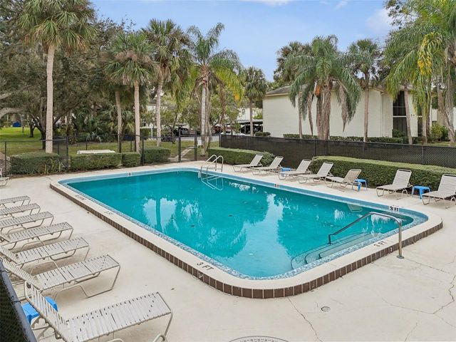 208 PALMETTO CT 208, Oldsmar, FL 34677