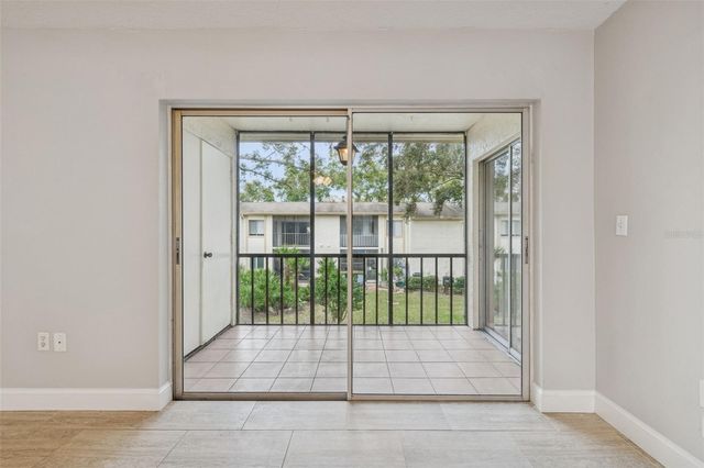 208 PALMETTO CT 208, Oldsmar, FL 34677