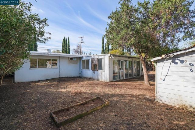 2913 Richard Ave, Concord, CA 94520