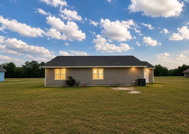3286 U.S. 52, Saint Stephen, SC 29479