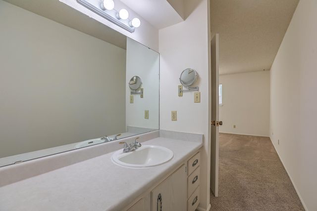 4109 LAS CIMBRAS Court SE, Rio Rancho, NM 87124