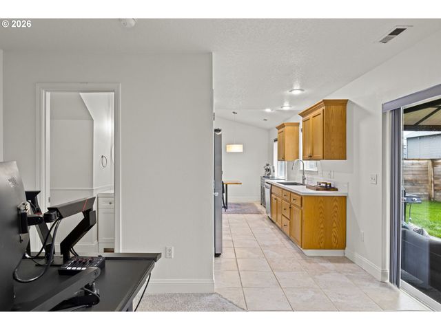 364 Nw BLAIR St, Sheridan, OR 97378