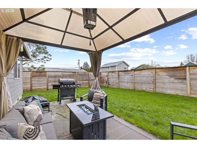 364 Nw BLAIR St, Sheridan, OR 97378