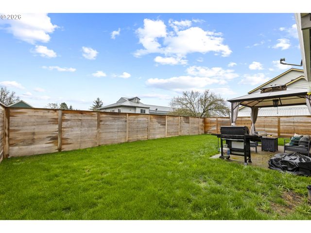 364 Nw BLAIR St, Sheridan, OR 97378