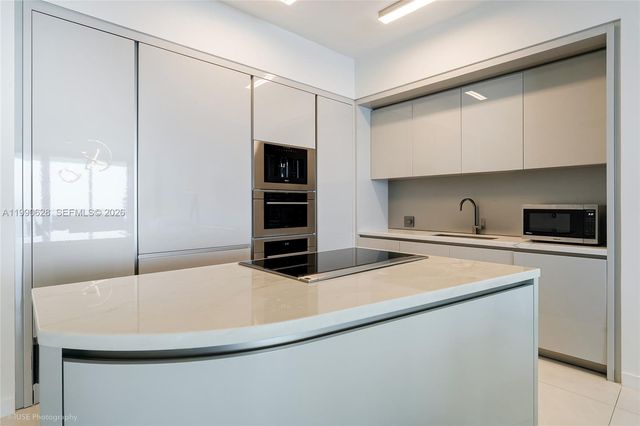 18975 Collins Ave 5103, Sunny Isles Beach, FL 33160