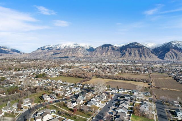 2424 W 230 S, Provo, UT 84601