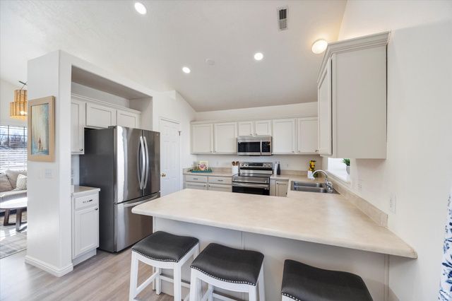 2424 W 230 S, Provo, UT 84601