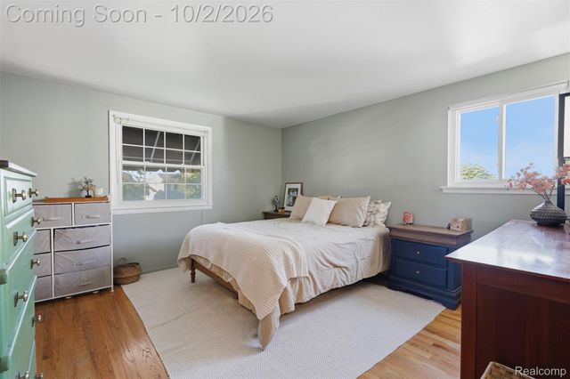 3740 Brookshire Street, Trenton, MI 48183