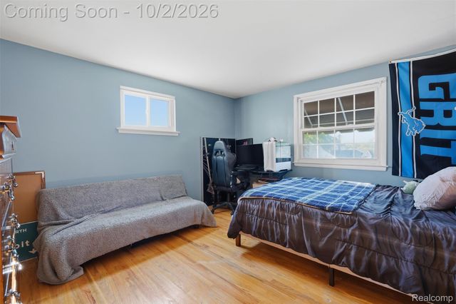 3740 Brookshire Street, Trenton, MI 48183