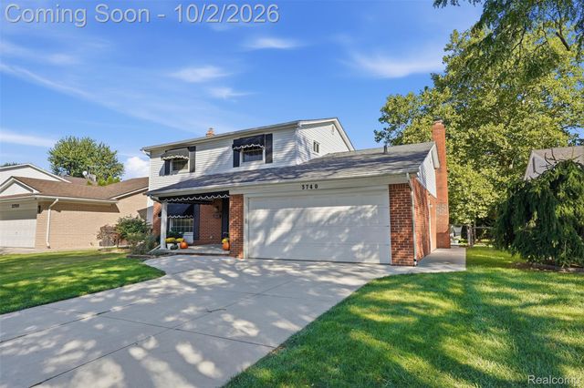 3740 Brookshire Street, Trenton, MI 48183