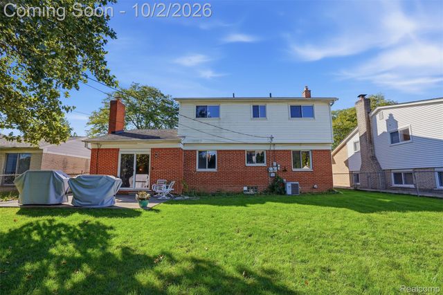3740 Brookshire Street, Trenton, MI 48183