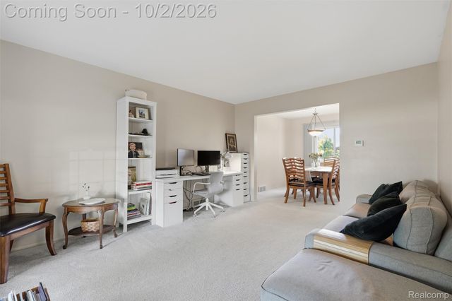 3740 Brookshire Street, Trenton, MI 48183