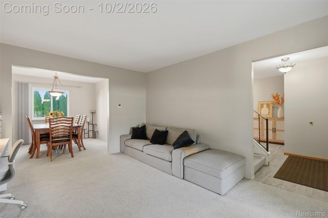 3740 Brookshire Street, Trenton, MI 48183