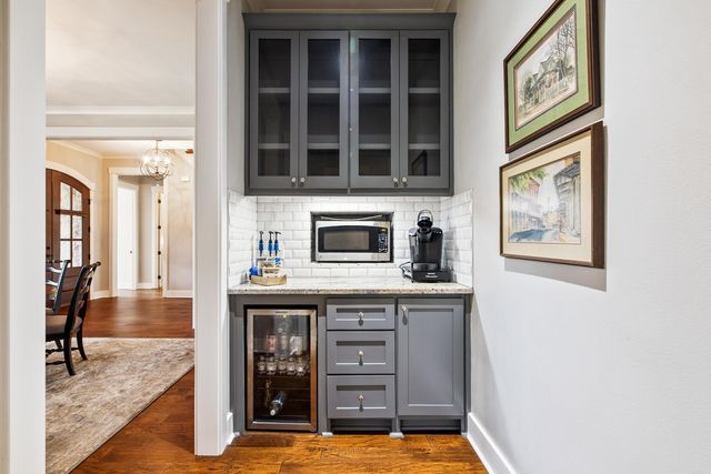 451 Forest Pond Lane, Benton, AR 72019