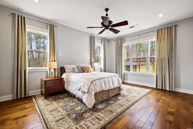 451 Forest Pond Lane, Benton, AR 72019