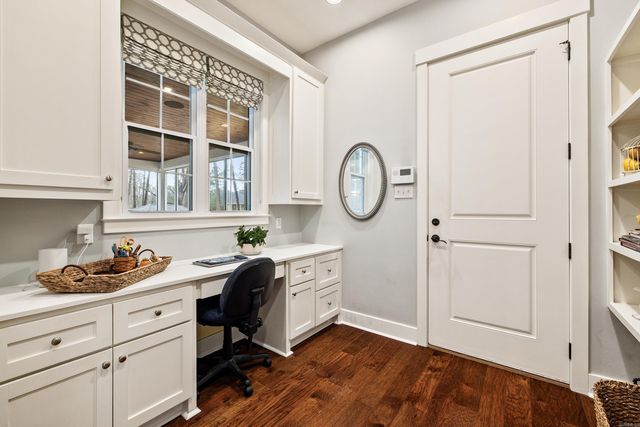 451 Forest Pond Lane, Benton, AR 72019