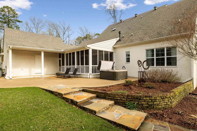 451 Forest Pond Lane, Benton, AR 72019