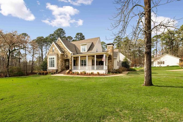 451 Forest Pond Lane, Benton, AR 72019